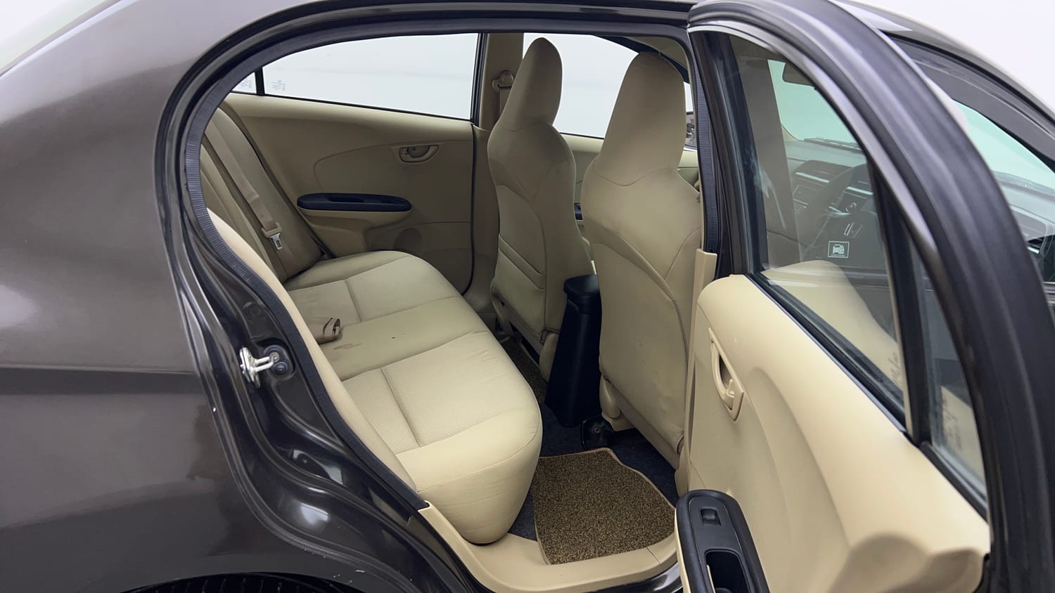 Used 2017 Honda Amaze 1.2 S i-VTEC Petrol Manual interior RIGHT SIDE REAR DOOR CABIN VIEW