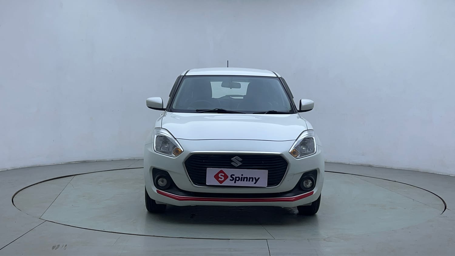 Used 2018 Maruti Suzuki Swift ZXi AMT Petrol Automatic exterior FRONT VIEW