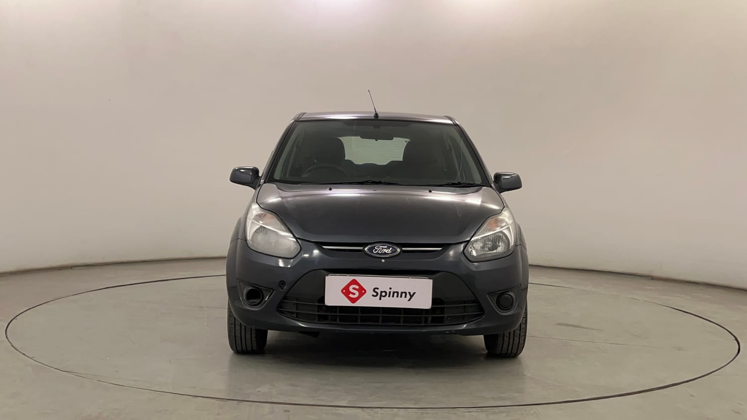 Used 2012 Ford Figo Duratec Petrol ZXI 1.2 Petrol Manual exterior FRONT VIEW