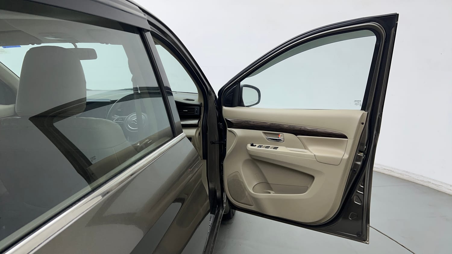 Used 2019 Maruti Suzuki New Ertiga ZXi Plus Petrol Manual interior RIGHT FRONT DOOR OPEN VIEW