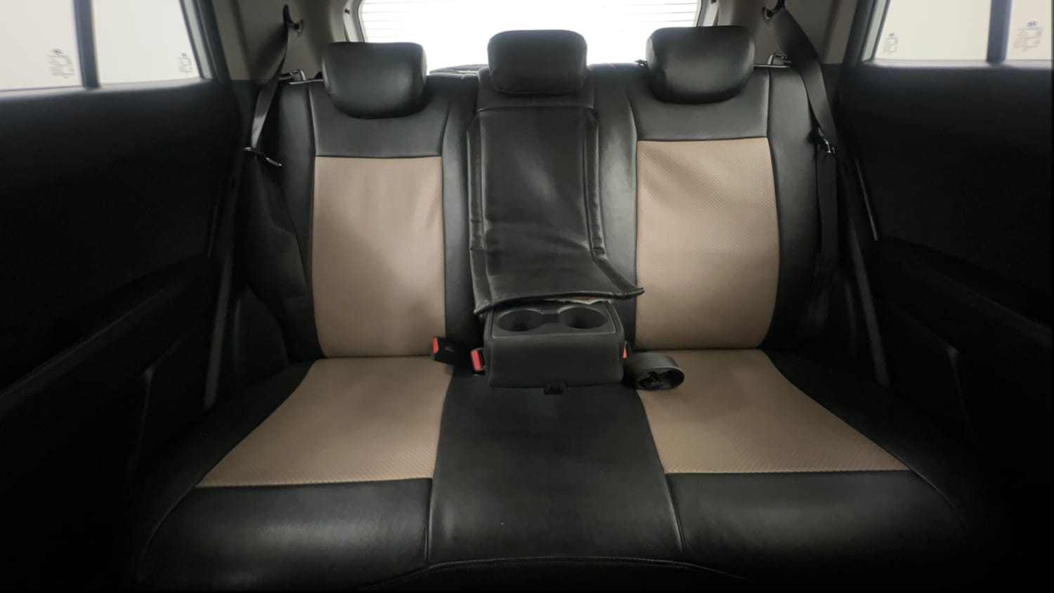 Used 2016 Hyundai Creta 1.6 SX Plus AT Diesel Automatic interior REAR SEAT CONDITION VIEW
