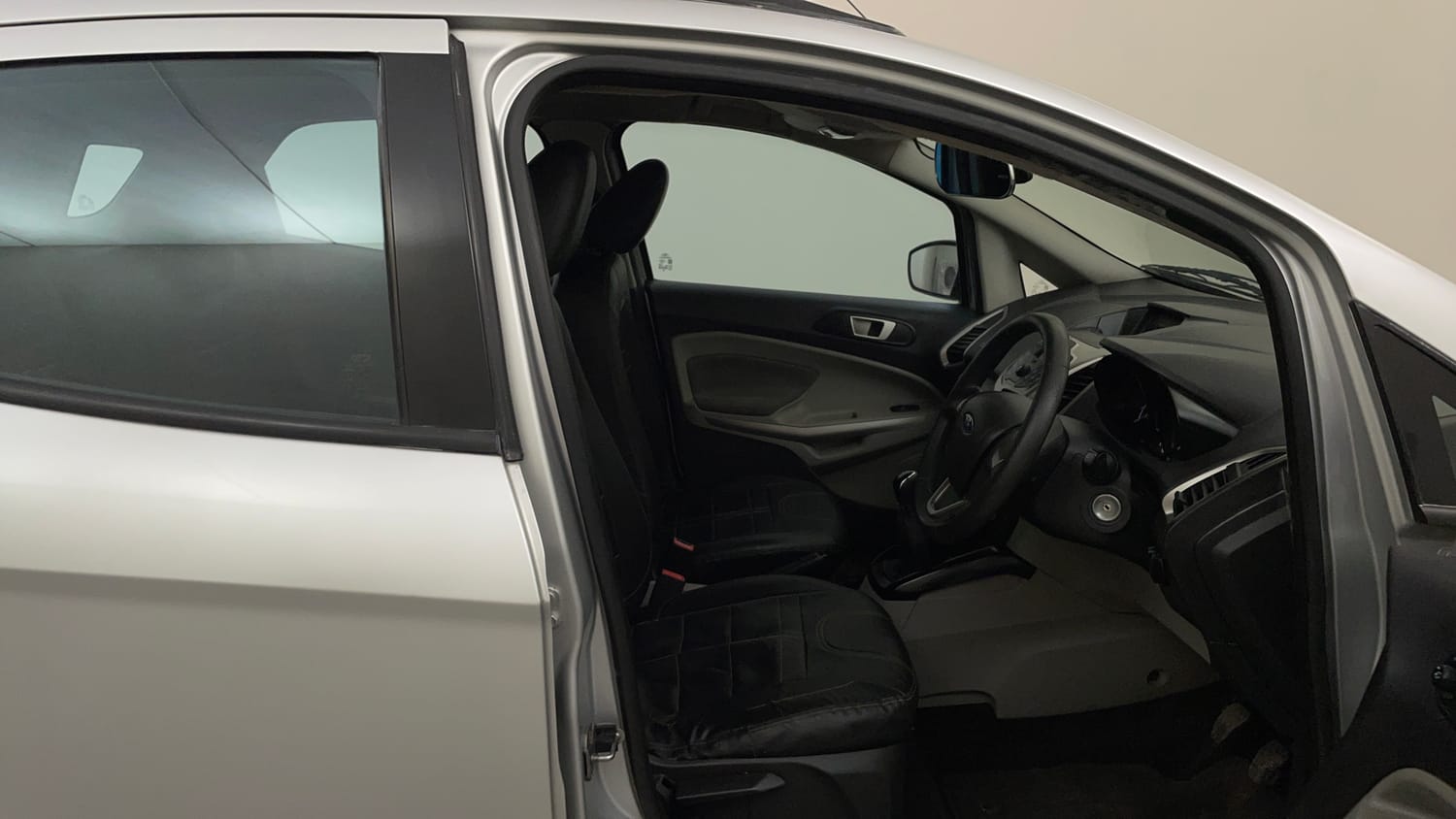 Used 2015 Ford EcoSport Trend 1.5 Ti-VCT Petrol Manual interior RIGHT SIDE FRONT DOOR CABIN VIEW