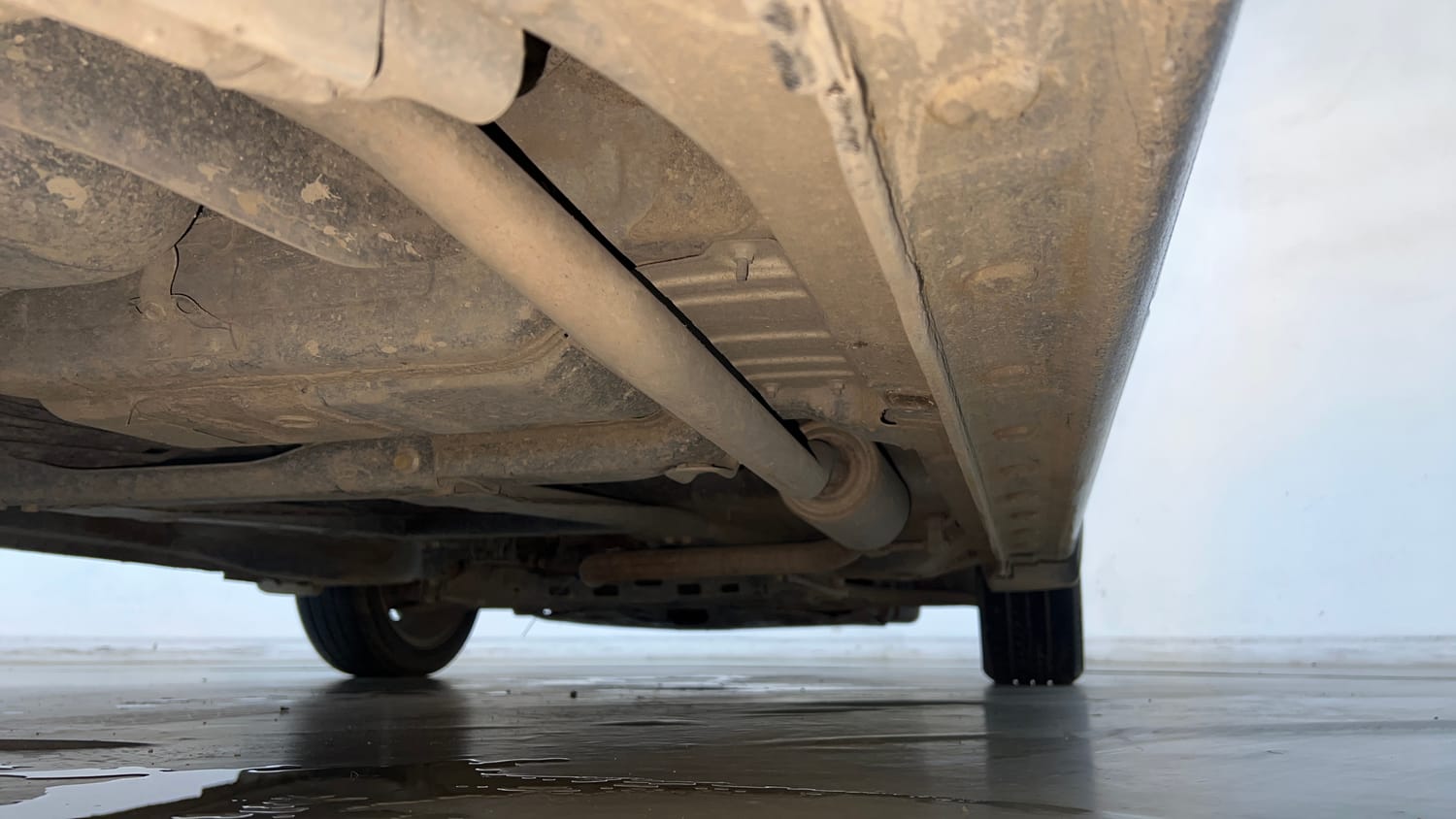 Used 2023 Honda City ZX Petrol MT Petrol Manual extra REAR RIGHT UNDERBODY VIEW