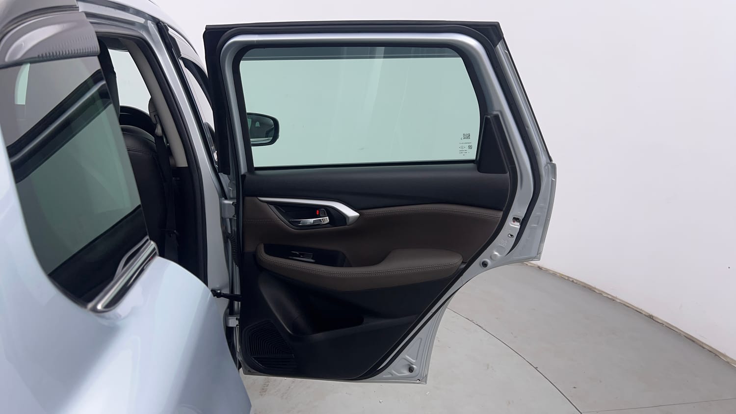 Used 2024 Toyota Urban Cruiser Hyryder G Hybrid Hybrid Automatic interior RIGHT REAR DOOR OPEN VIEW