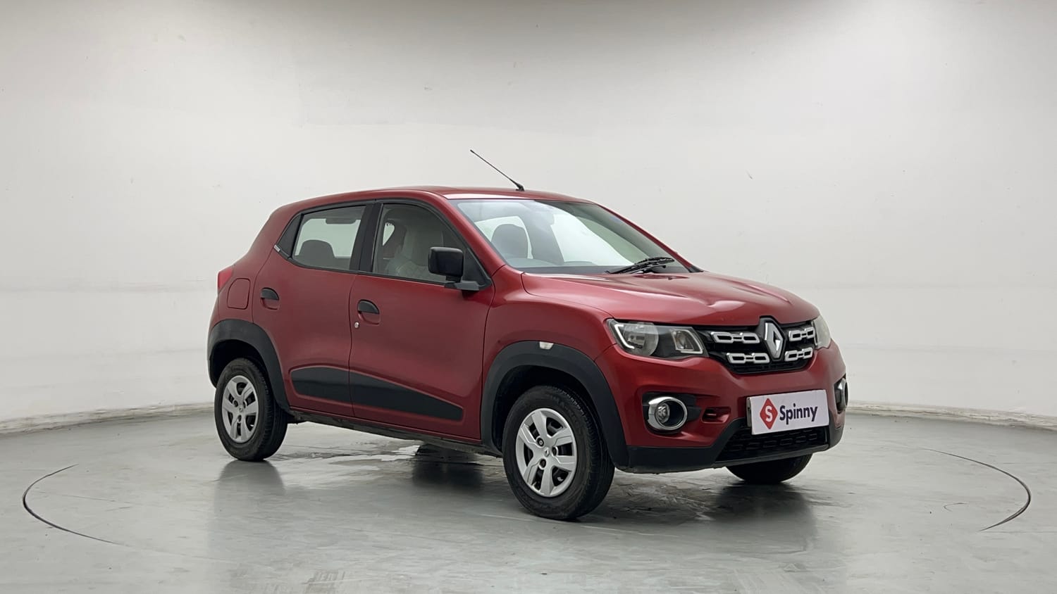 Used 2016 Renault Kwid RXT Petrol Manual exterior RIGHT FRONT CORNER VIEW