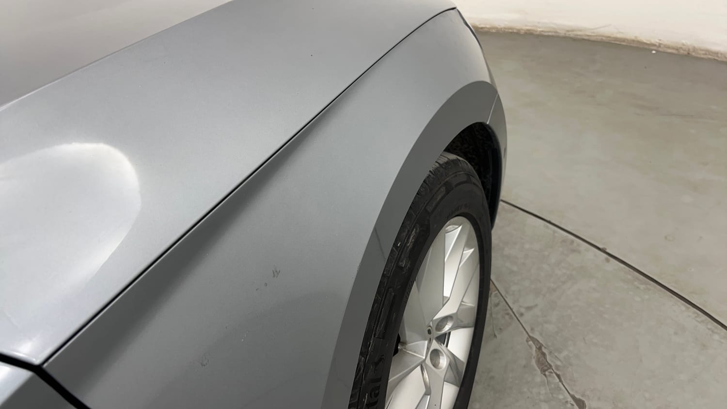 Used 2019 Skoda Superb L&K TDI AT Diesel Automatic dents MINOR SCRATCH