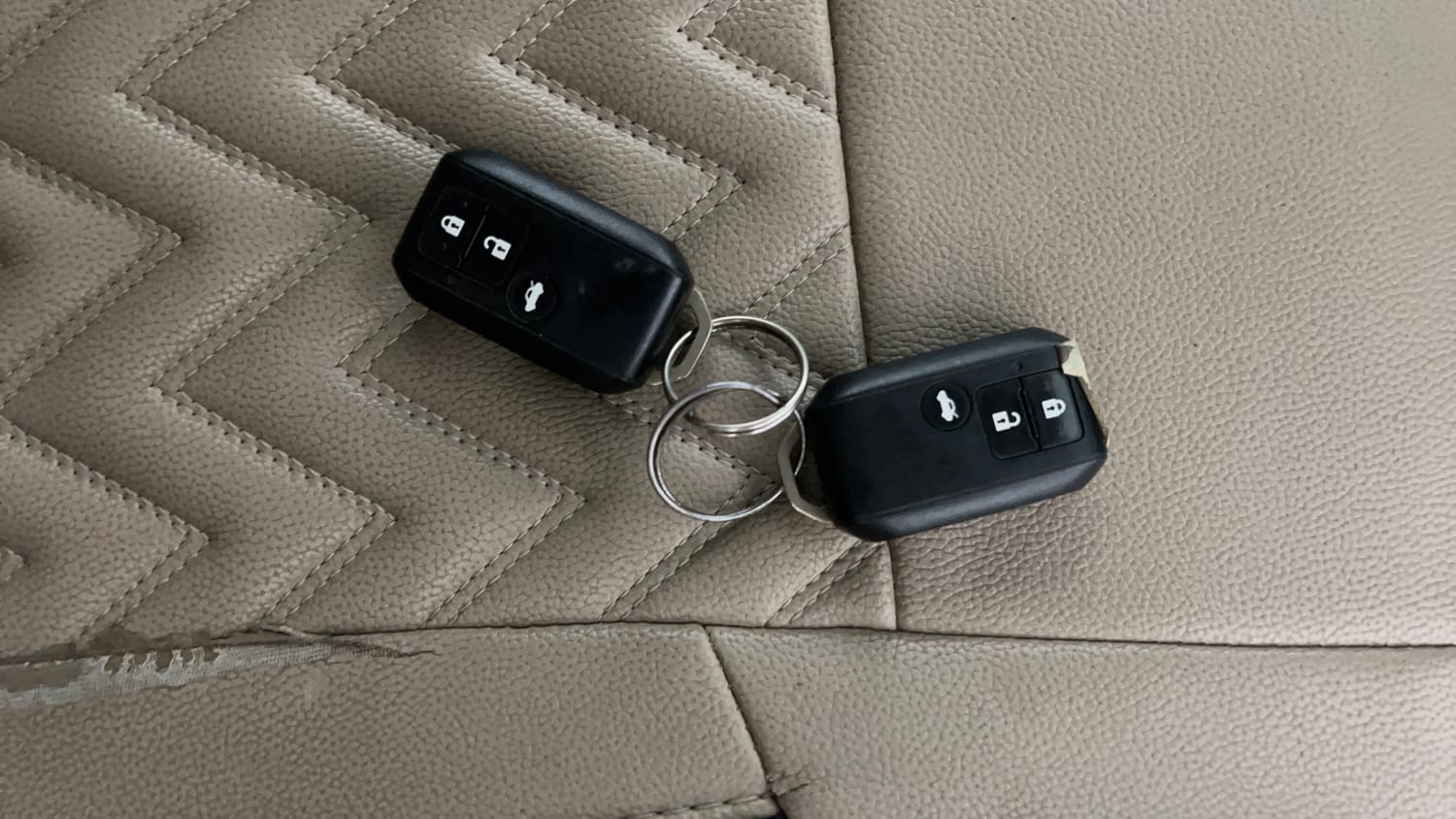 Used 2018 Maruti Suzuki Dzire ZDi Plus AMT Diesel Automatic extra CAR KEY VIEW