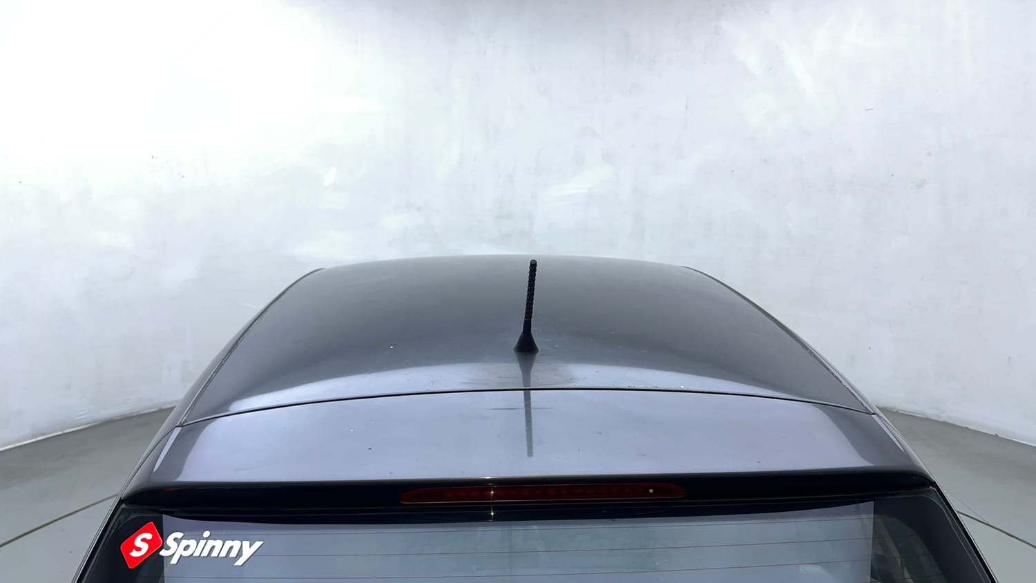 Used 2013 Volkswagen Polo Highline1.2L (P) Petrol Manual exterior EXTERIOR ROOF VIEW