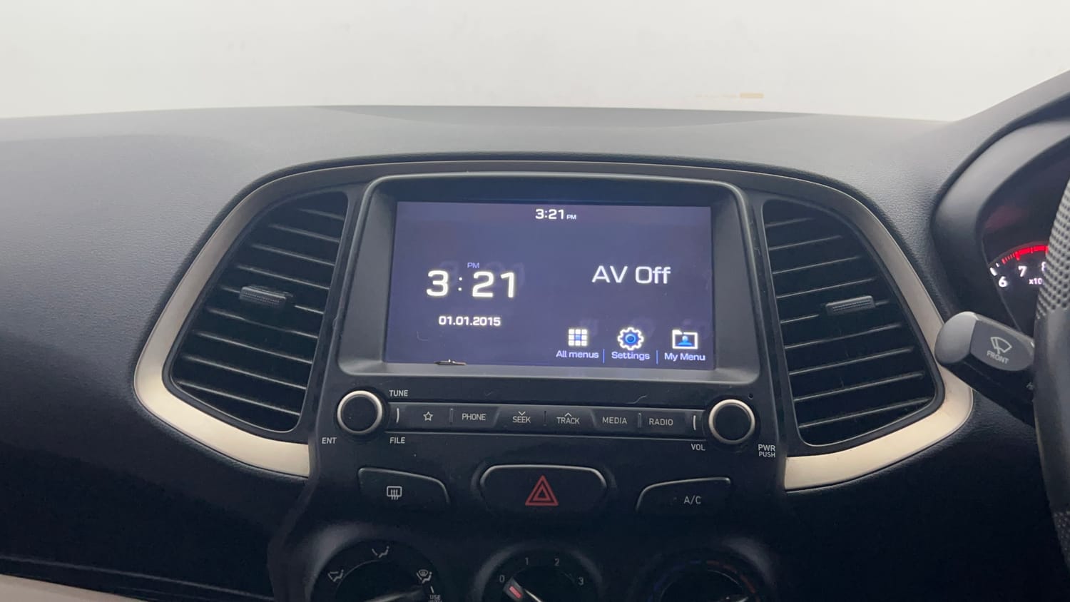 Used 2019 Hyundai Santro Sportz AMT Petrol Automatic top_features Touch screen infotainment system