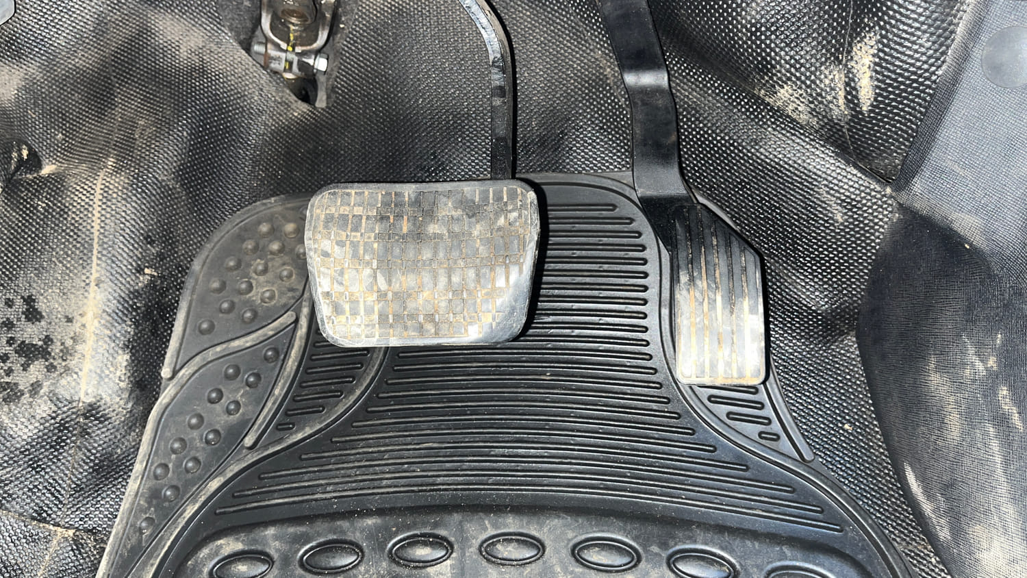 Used 2020 Tata Nexon XZA Plus Petrol Automatic interior PEDALS VIEW