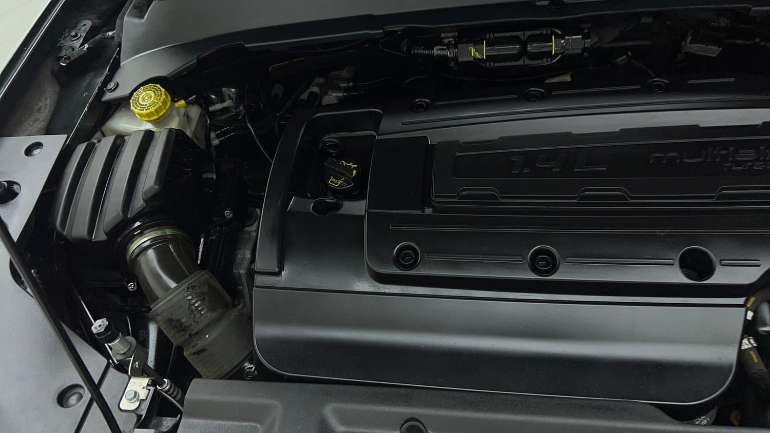 Used 2021 Jeep Compass Longitude (O) 1.4 Petrol DCT Petrol Automatic engine ENGINE RIGHT SIDE VIEW