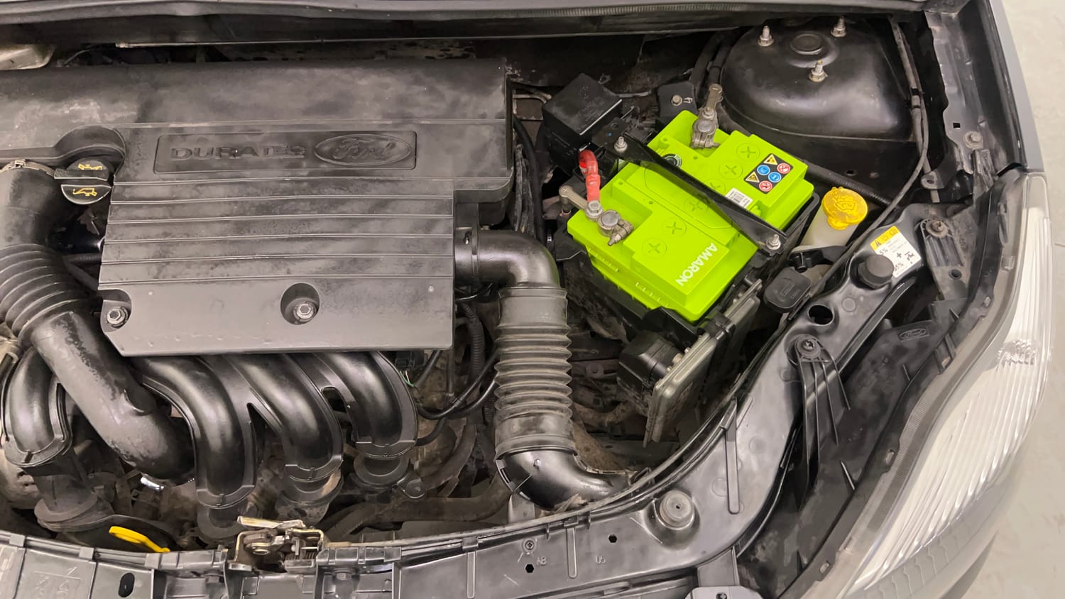 Used 2012 Ford Figo Duratec Petrol ZXI 1.2 Petrol Manual engine ENGINE LEFT SIDE VIEW