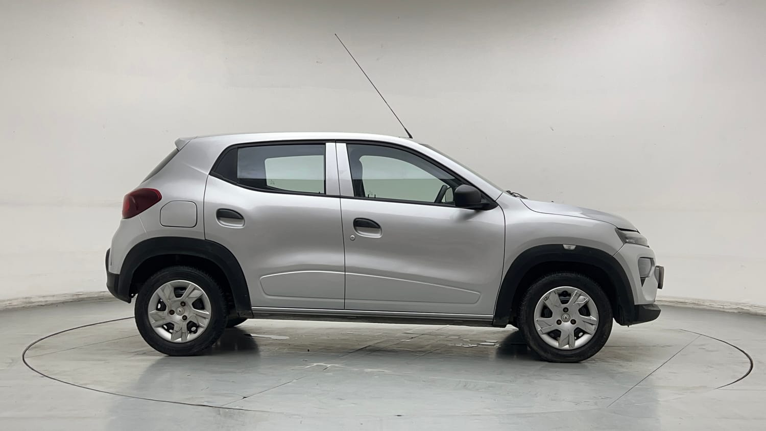 Used 2021 Renault Kwid RXL 1.0 MT Petrol Manual exterior RIGHT SIDE VIEW