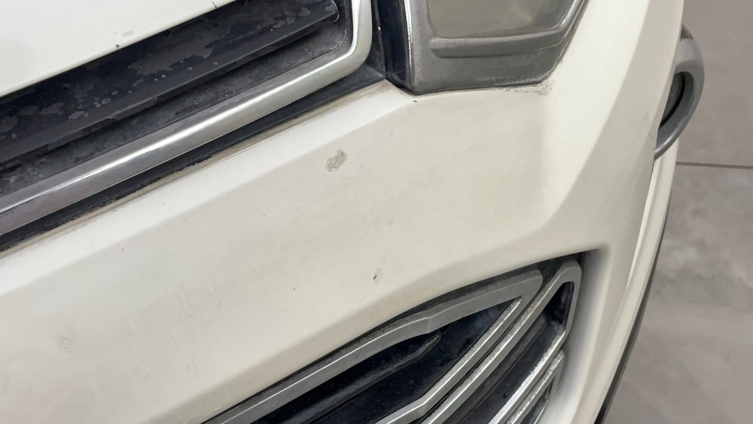 Used 2015 Ford EcoSport Titanium 1.5L Ti-VCT AT Petrol Automatic dents MINOR SCRATCH