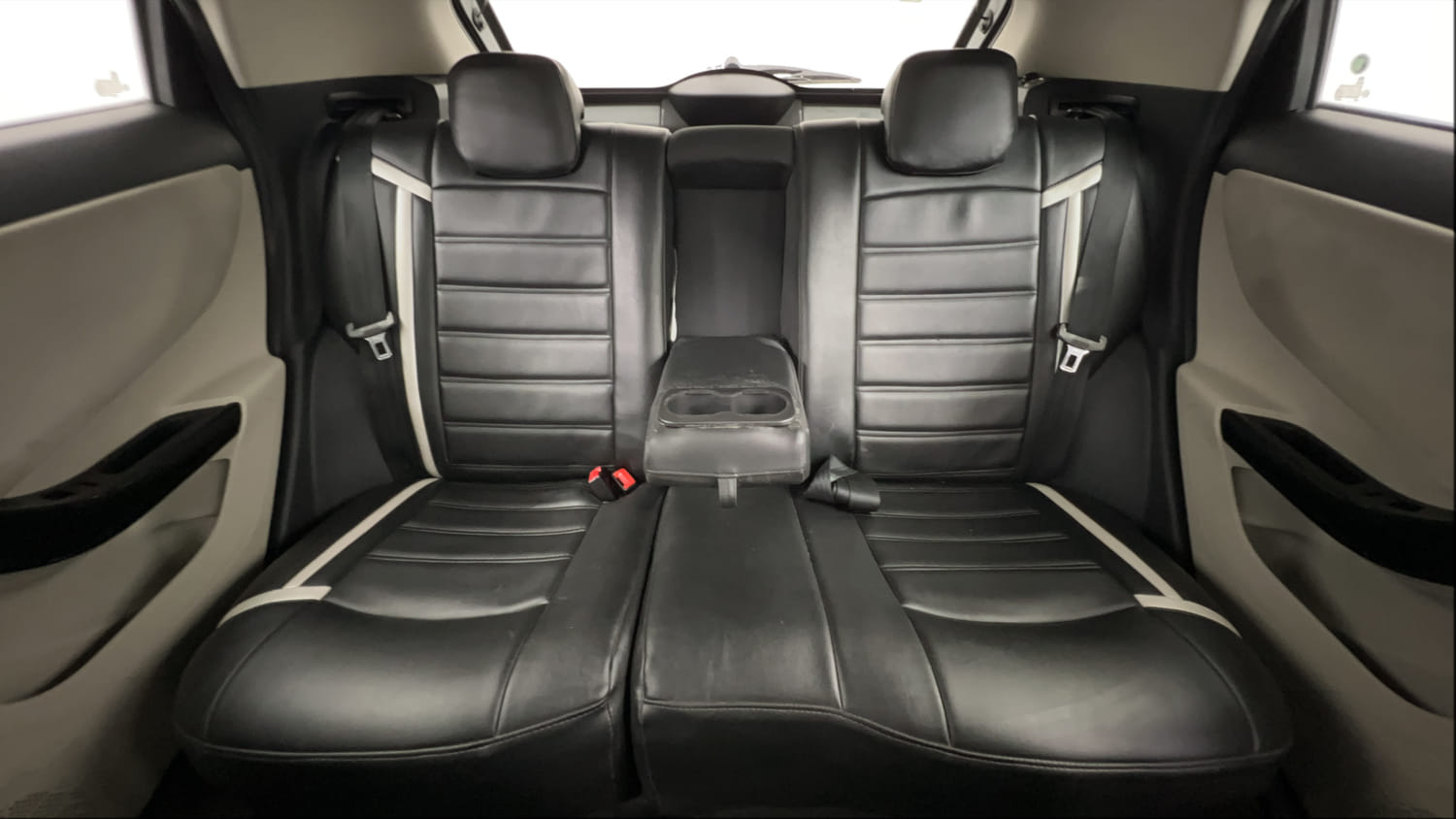 Used 2021 Tata Nexon XZA Plus (S) Petrol Automatic interior REAR SEAT CONDITION VIEW