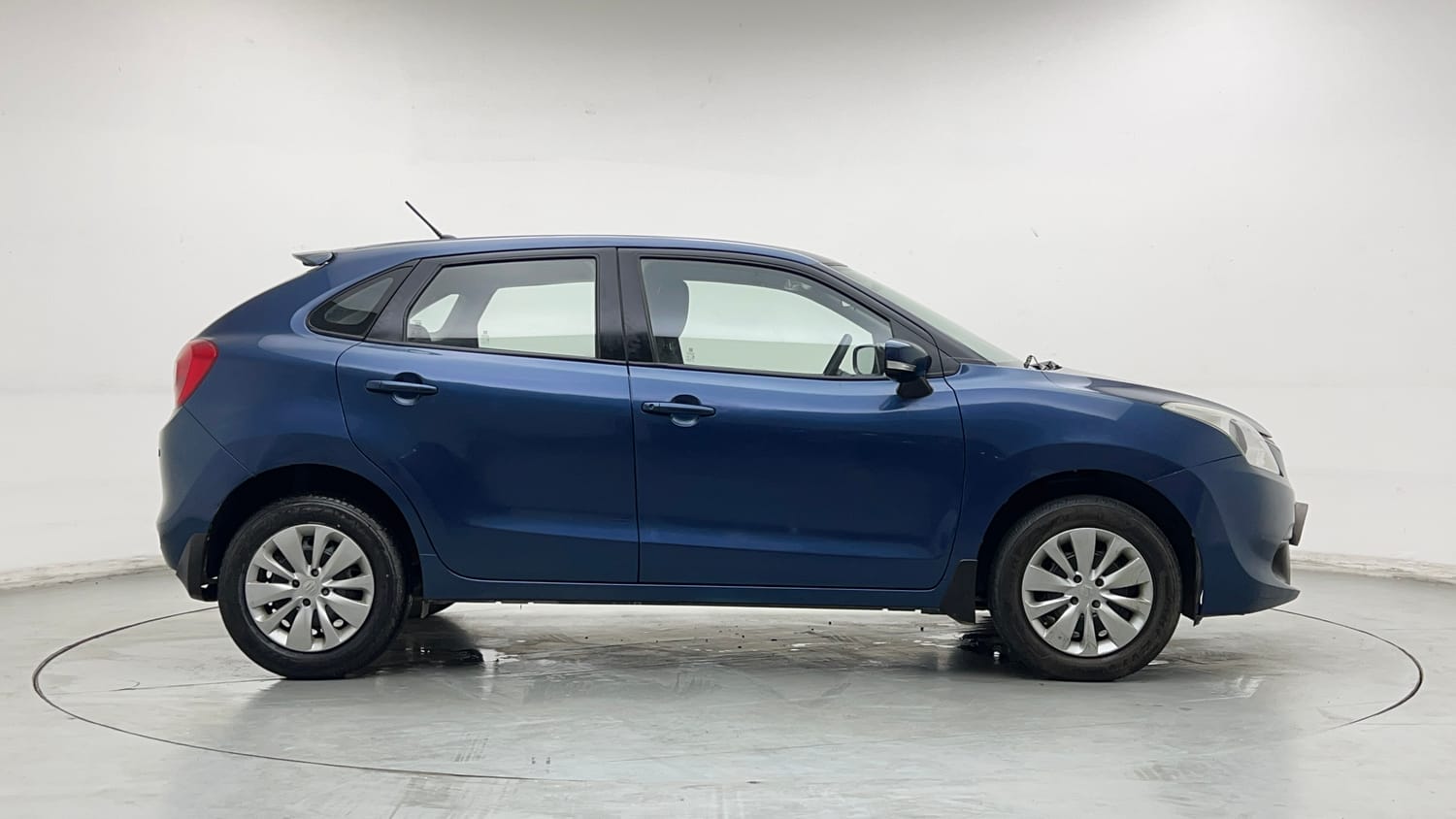 Used 2017 Maruti Suzuki Baleno Delta 1.2 Petrol Manual exterior RIGHT SIDE VIEW