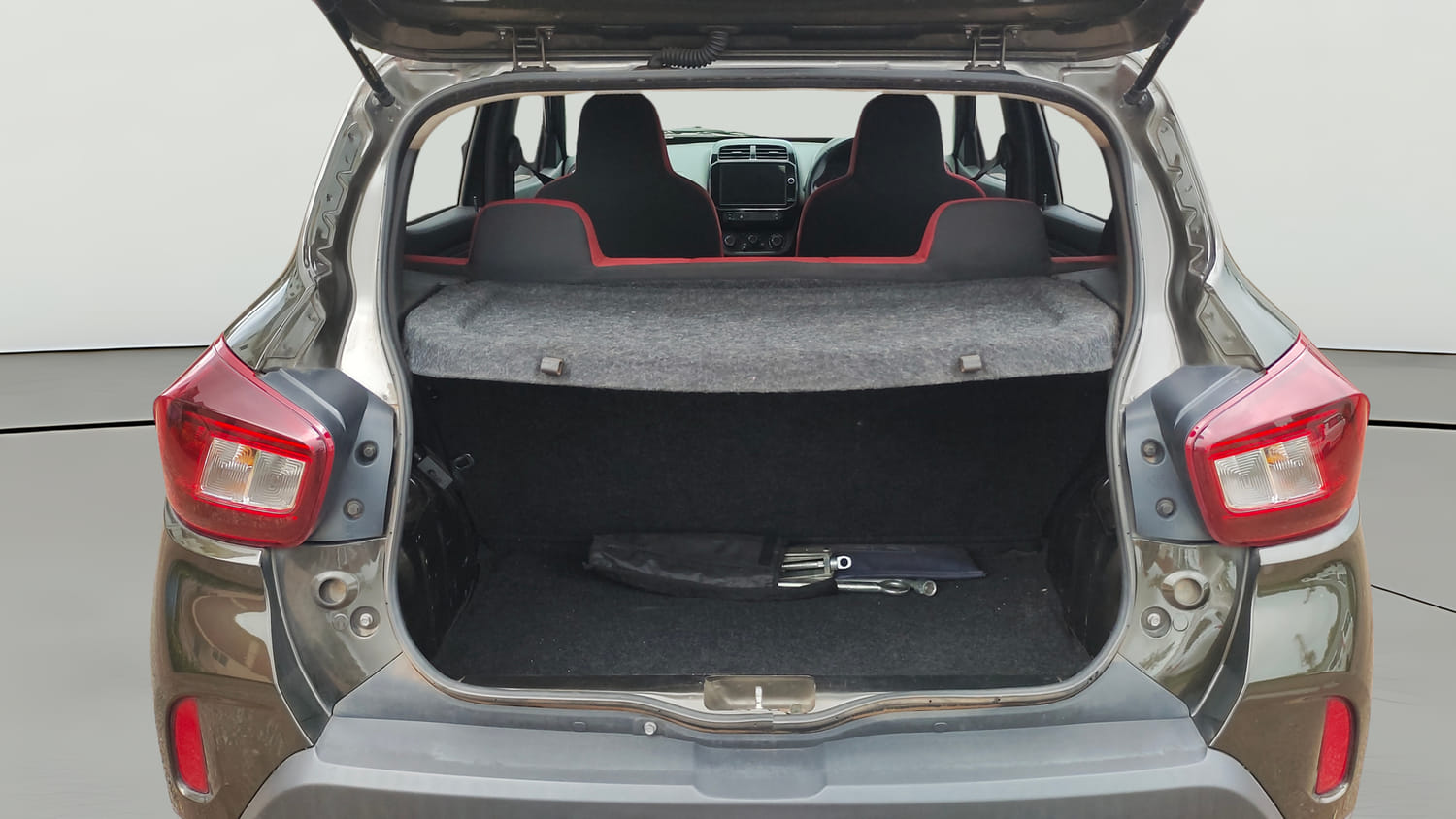 Used 2022 Renault Kwid RXT 1.0 AMT Petrol Automatic interior DICKY INSIDE VIEW