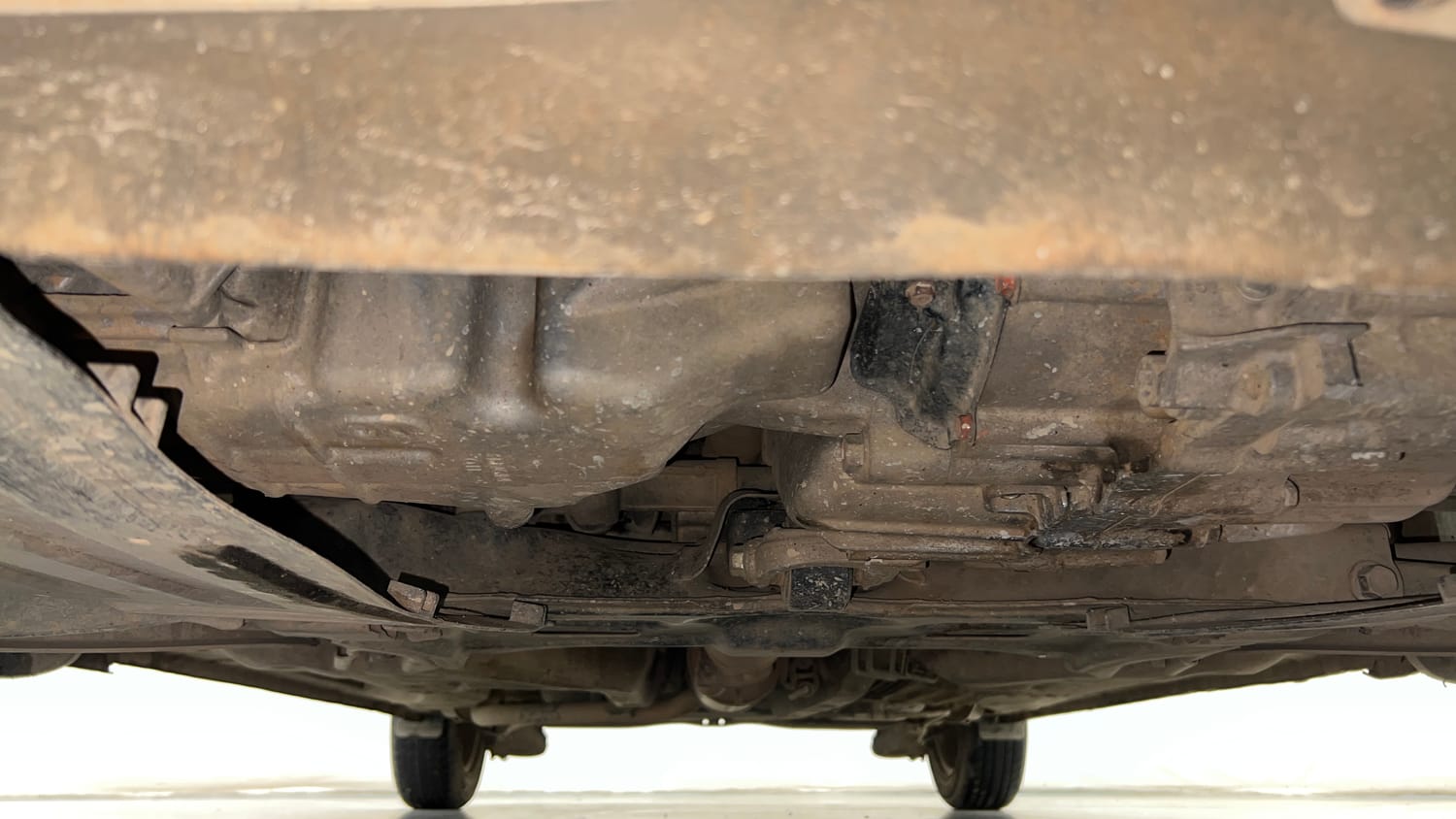 Used 2013 Honda Amaze 1.2 S AT i-VTEC Petrol Automatic extra FRONT LEFT UNDERBODY VIEW