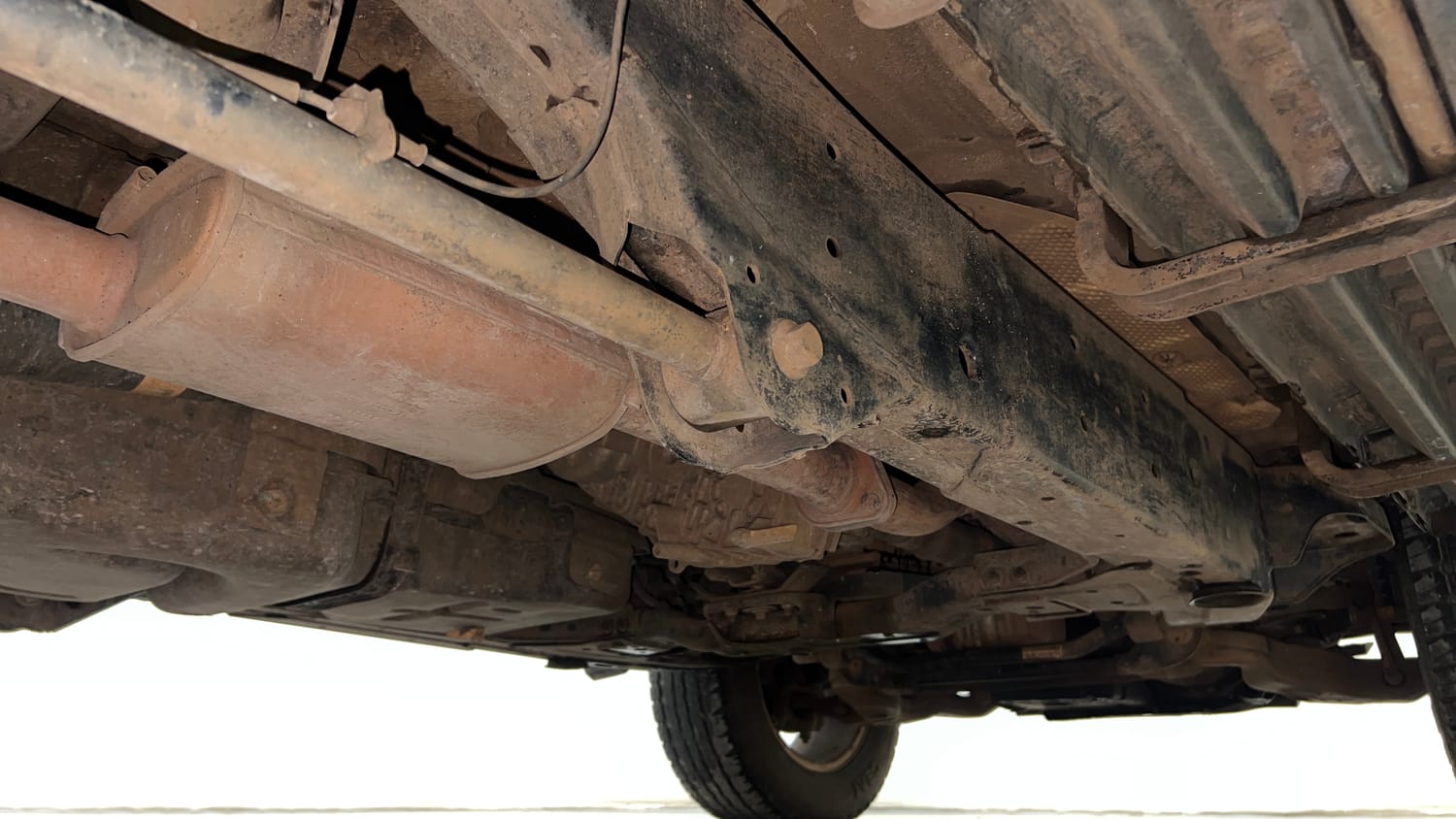 Used 2021 mahindra Thar LX Hard Top Petrol AT 4WD Petrol Automatic extra REAR RIGHT UNDERBODY VIEW