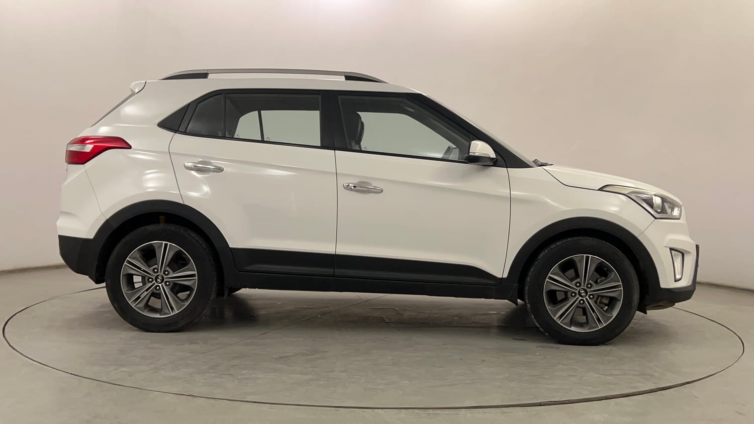 Used 2016 Hyundai Creta 1.6 SX Plus AT Diesel Automatic exterior RIGHT SIDE VIEW