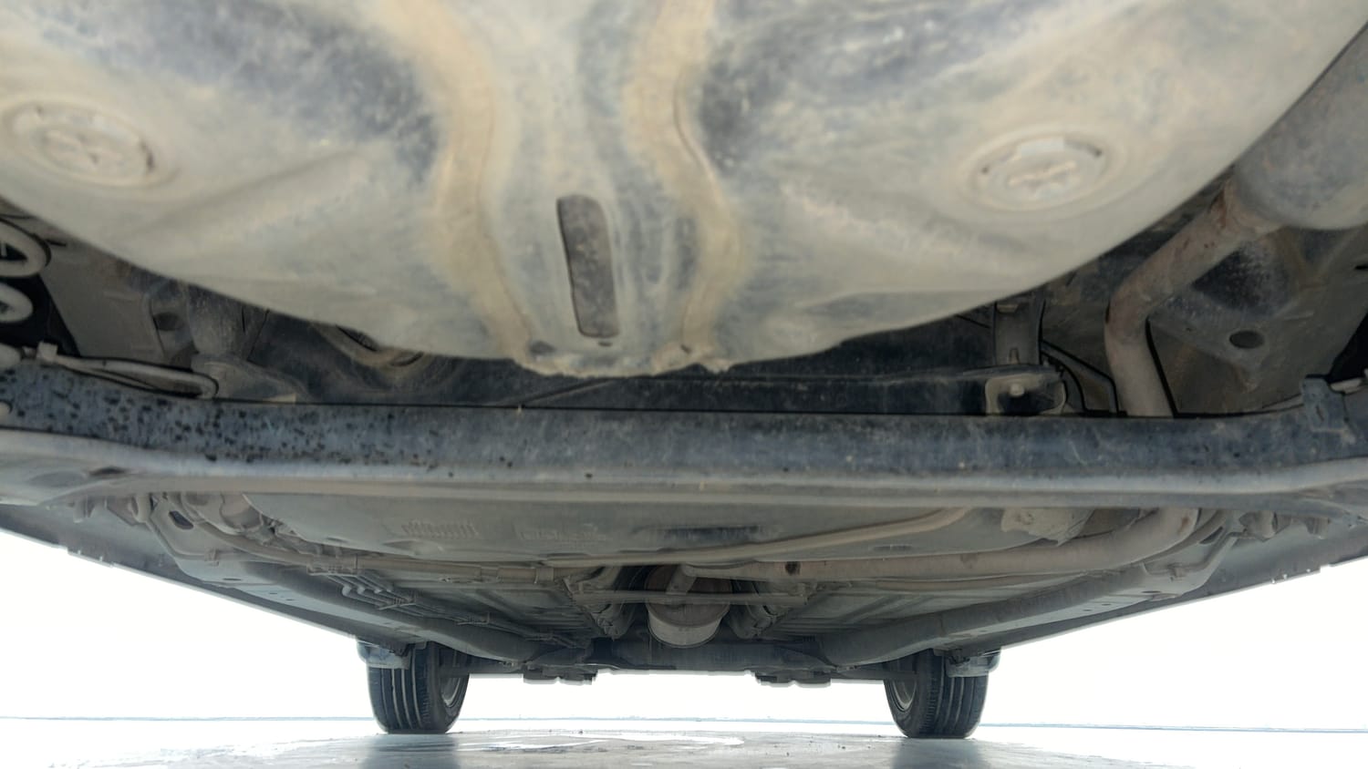 Used 2021 Maruti Suzuki Baleno Zeta Petrol Manual extra REAR UNDERBODY VIEW (TAKEN FROM REAR)
