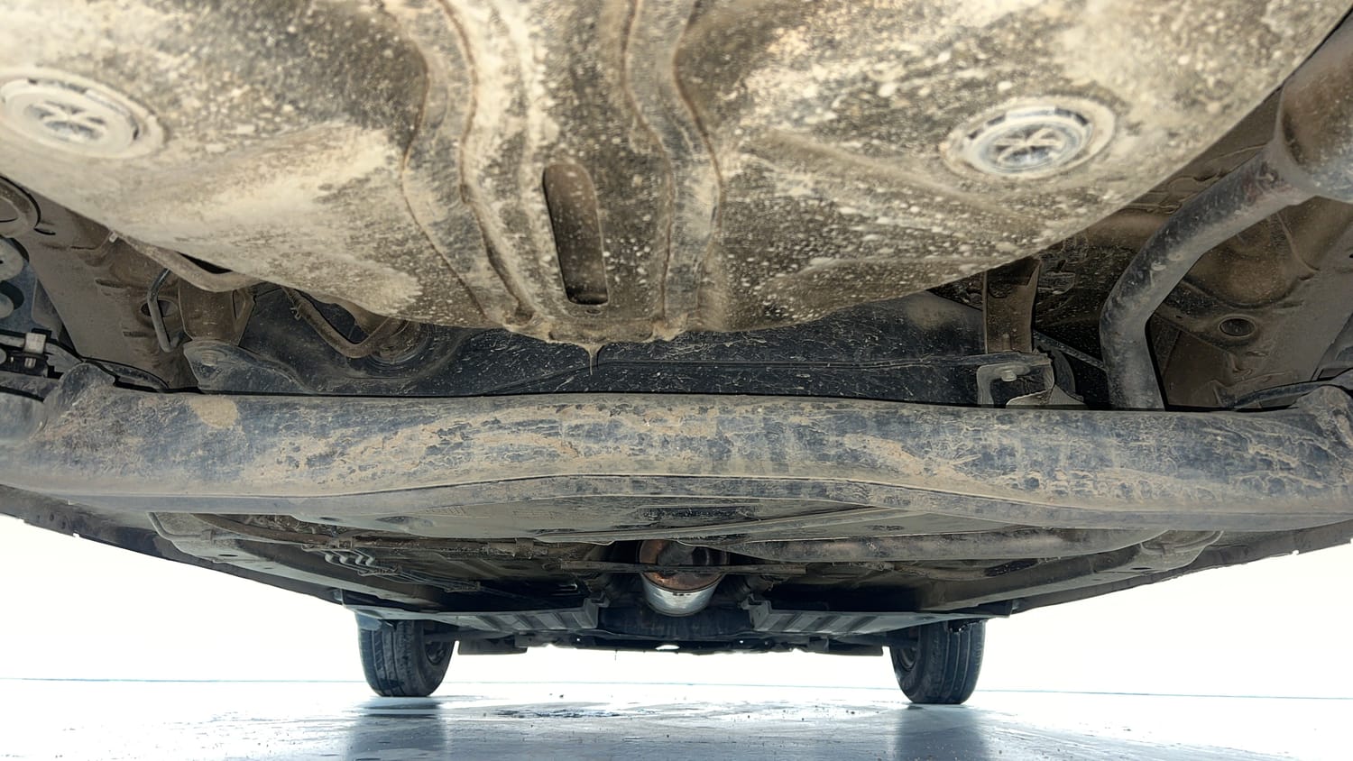 Used 2025 Maruti Suzuki Swift LXi Petrol Manual extra REAR UNDERBODY VIEW (TAKEN FROM REAR)