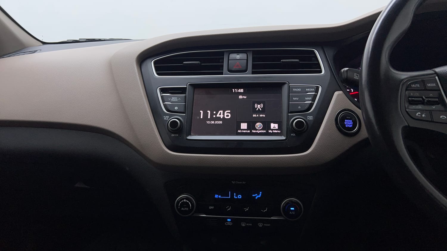 Used 2018 Hyundai Elite i20 Asta 1.2 (O) Petrol Manual top_features Integrated (in-dash) music system