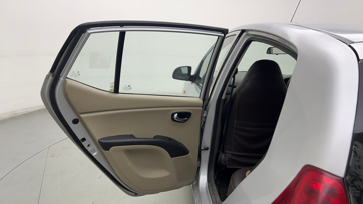 Used 2014 Hyundai i10 Sportz 1.1 iRDE2 Petrol Manual interior LEFT REAR DOOR OPEN VIEW