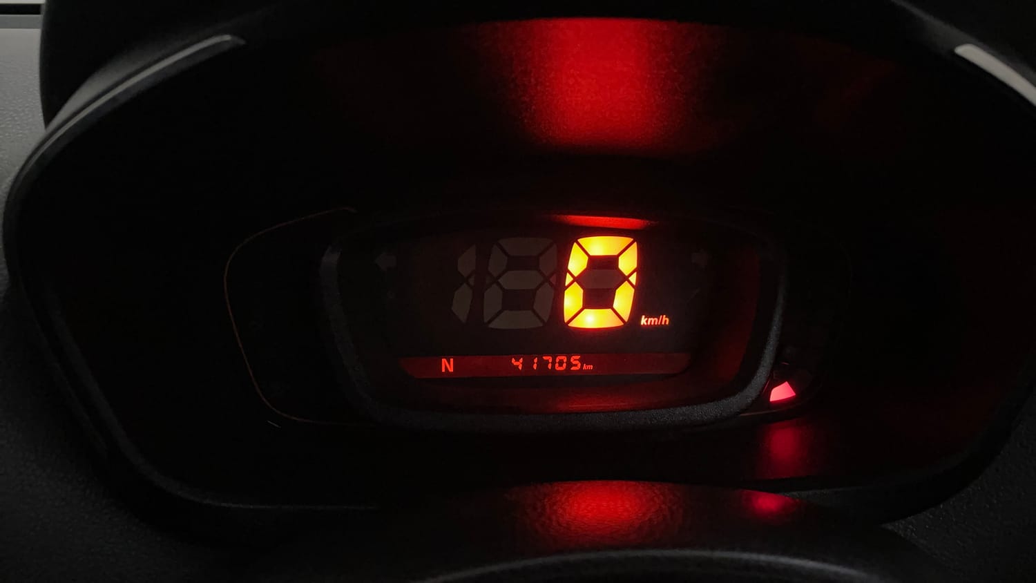 Used 2018 Renault Kwid 1.0 RXT AMT Petrol Automatic interior CLUSTERMETER VIEW