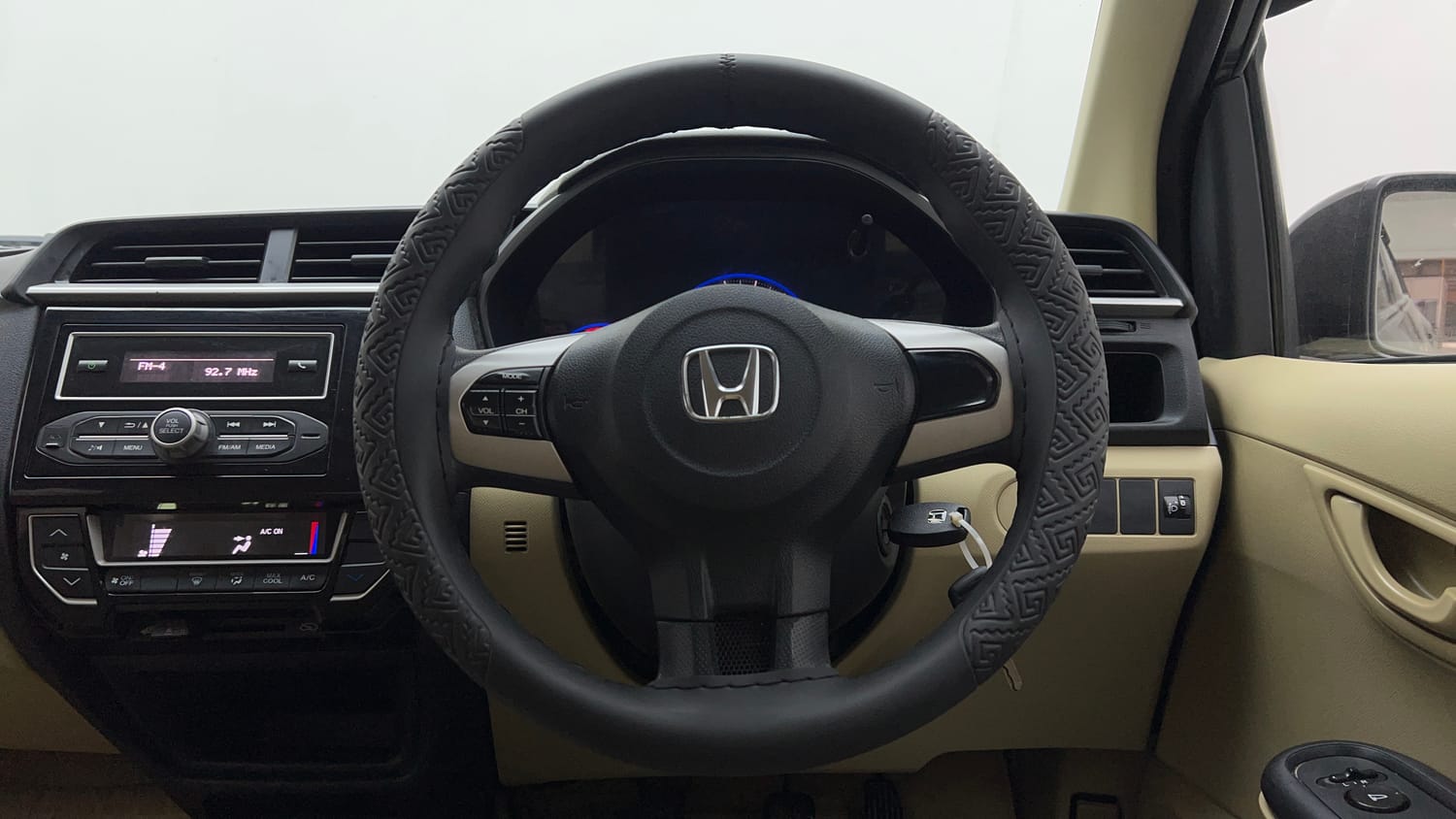 Used 2017 Honda Amaze 1.2 S i-VTEC Petrol Manual interior STEERING VIEW