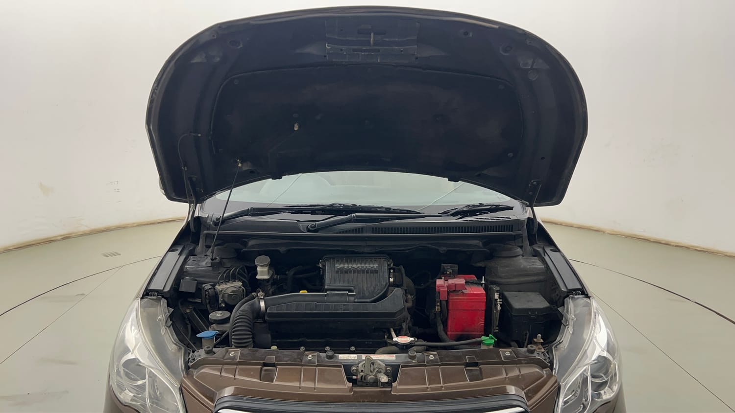 Used 2018 Maruti Suzuki Ciaz Delta 1.4 MT Petrol Manual engine ENGINE & BONNET OPEN FRONT VIEW