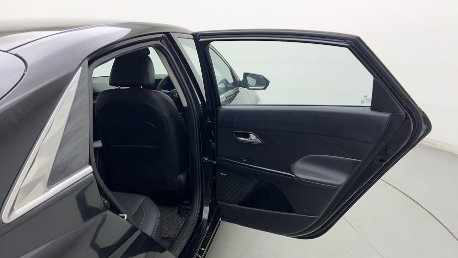 Used 2024 Hyundai Verna SX (O) 1.5 Turbo Petrol MT Petrol Manual interior RIGHT REAR DOOR OPEN VIEW