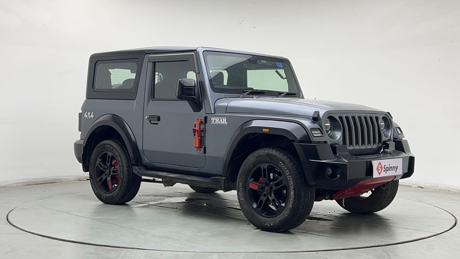 Used 2021 mahindra Thar LX Hard Top Petrol AT 4WD Petrol Automatic exterior RIGHT FRONT CORNER VIEW