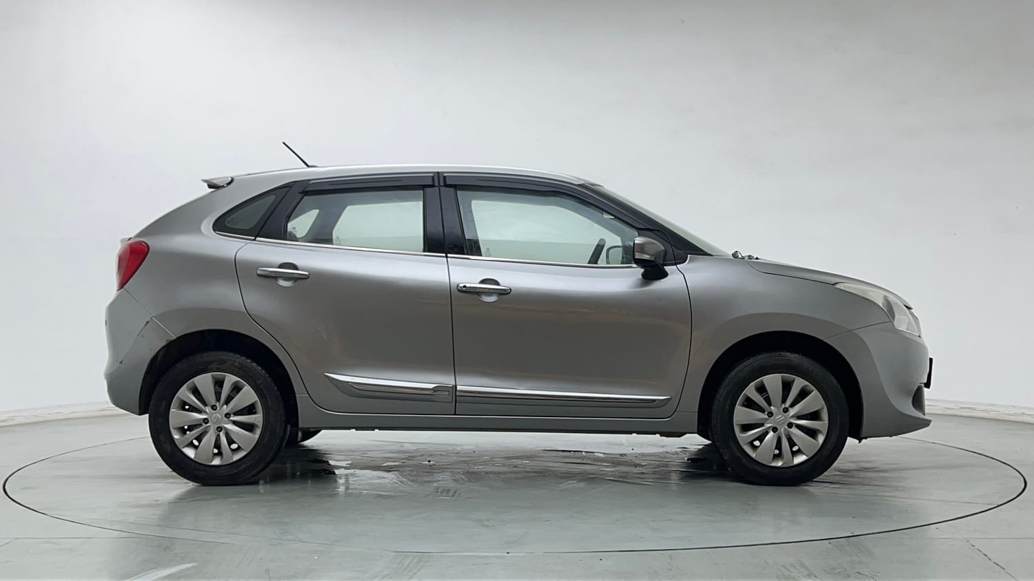 Used 2018 Maruti Suzuki Baleno Delta 1.2 Petrol Manual exterior RIGHT SIDE VIEW