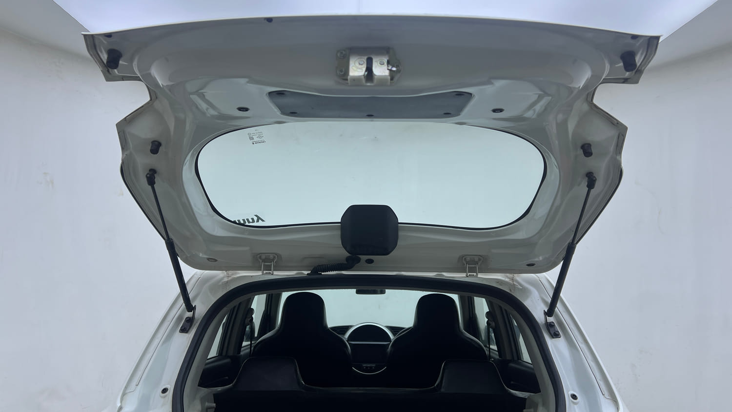 Used 2020 Maruti Suzuki S-Presso VXi Plus AMT Petrol Automatic interior DICKY DOOR OPEN VIEW