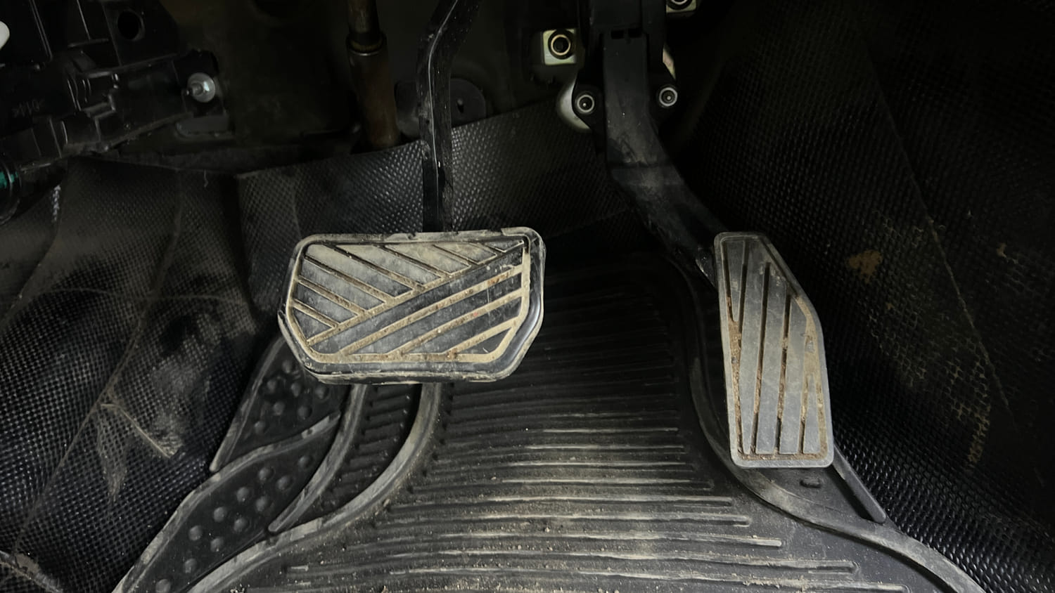 Used 2020 Maruti Suzuki Alto K10 VXi AMT Petrol Automatic interior PEDALS VIEW