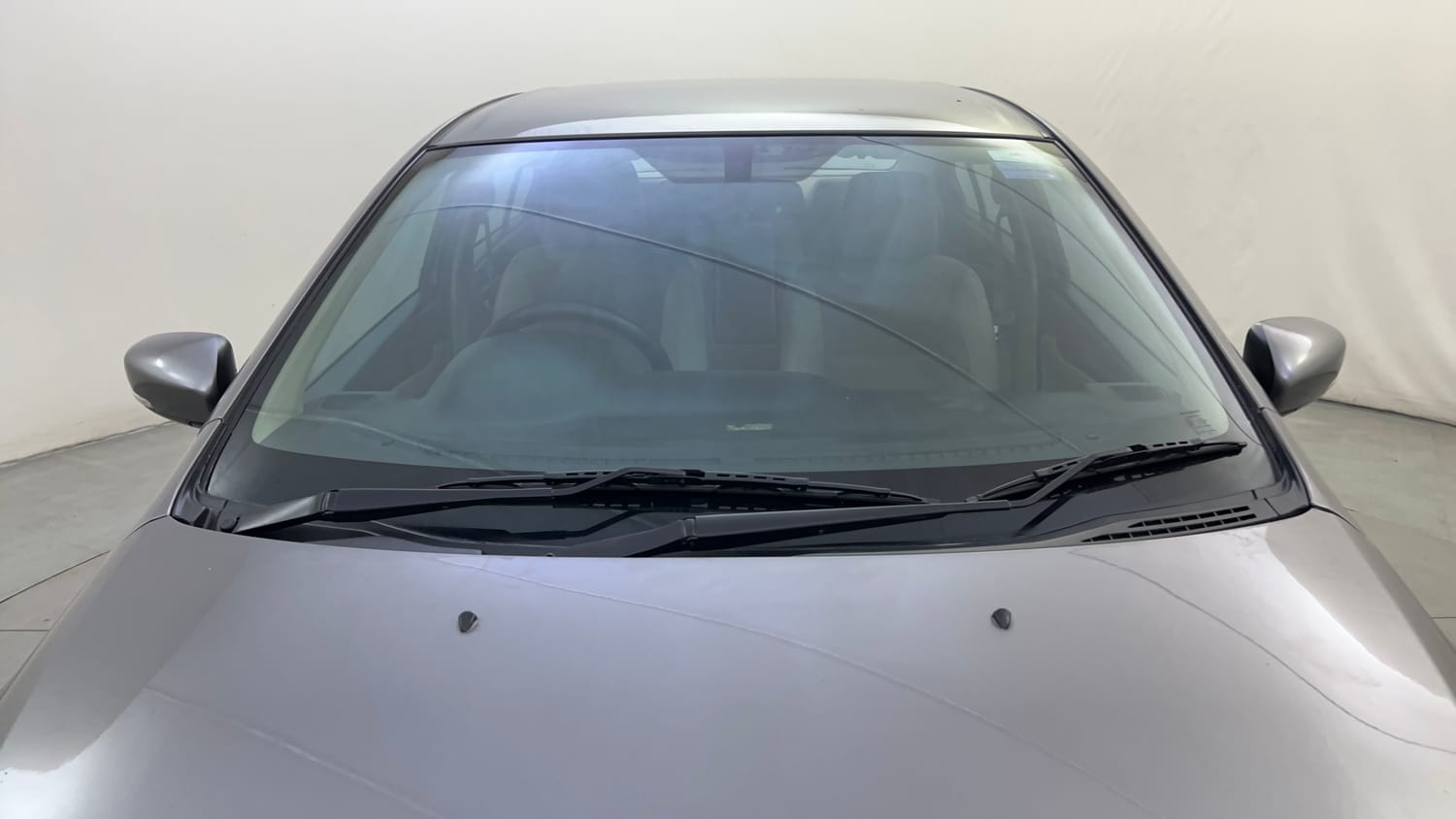 Used 2017 Maruti Suzuki Ciaz Zeta 1.3 Hybrid Diesel Manual exterior FRONT WINDSHIELD VIEW