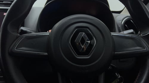Used 2020 Renault Kwid RXT 1.0 Opt Petrol Manual top_features Airbags
