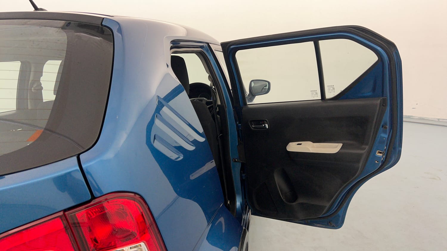 Used 2018 Maruti Suzuki Ignis [2017-2020] Zeta AMT Petrol Dual Tone Petrol Automatic interior RIGHT REAR DOOR OPEN VIEW