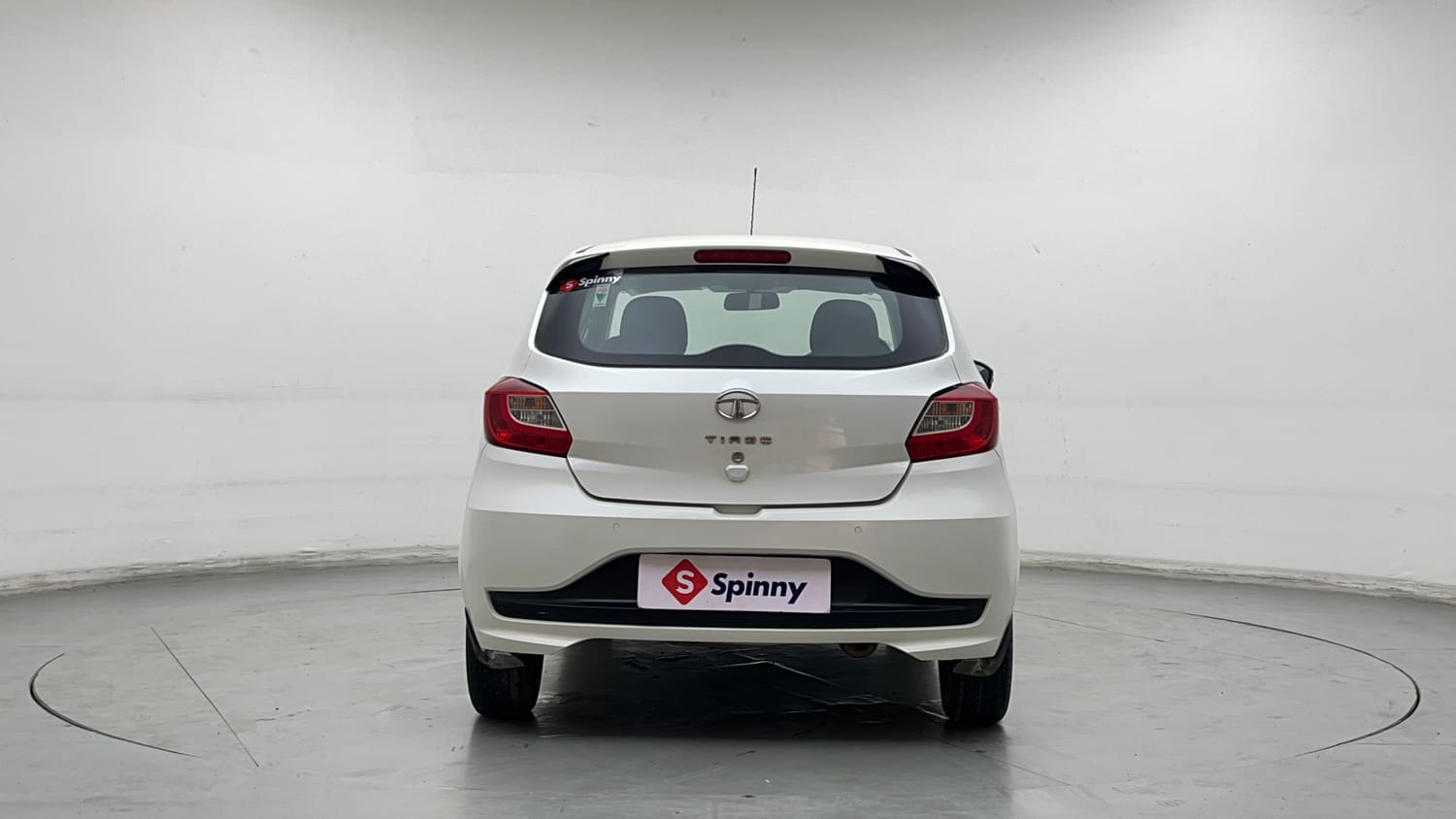 Used 2021 Tata Tiago XT CNG (Outside Fitted) Cng Manual exterior BACK VIEW