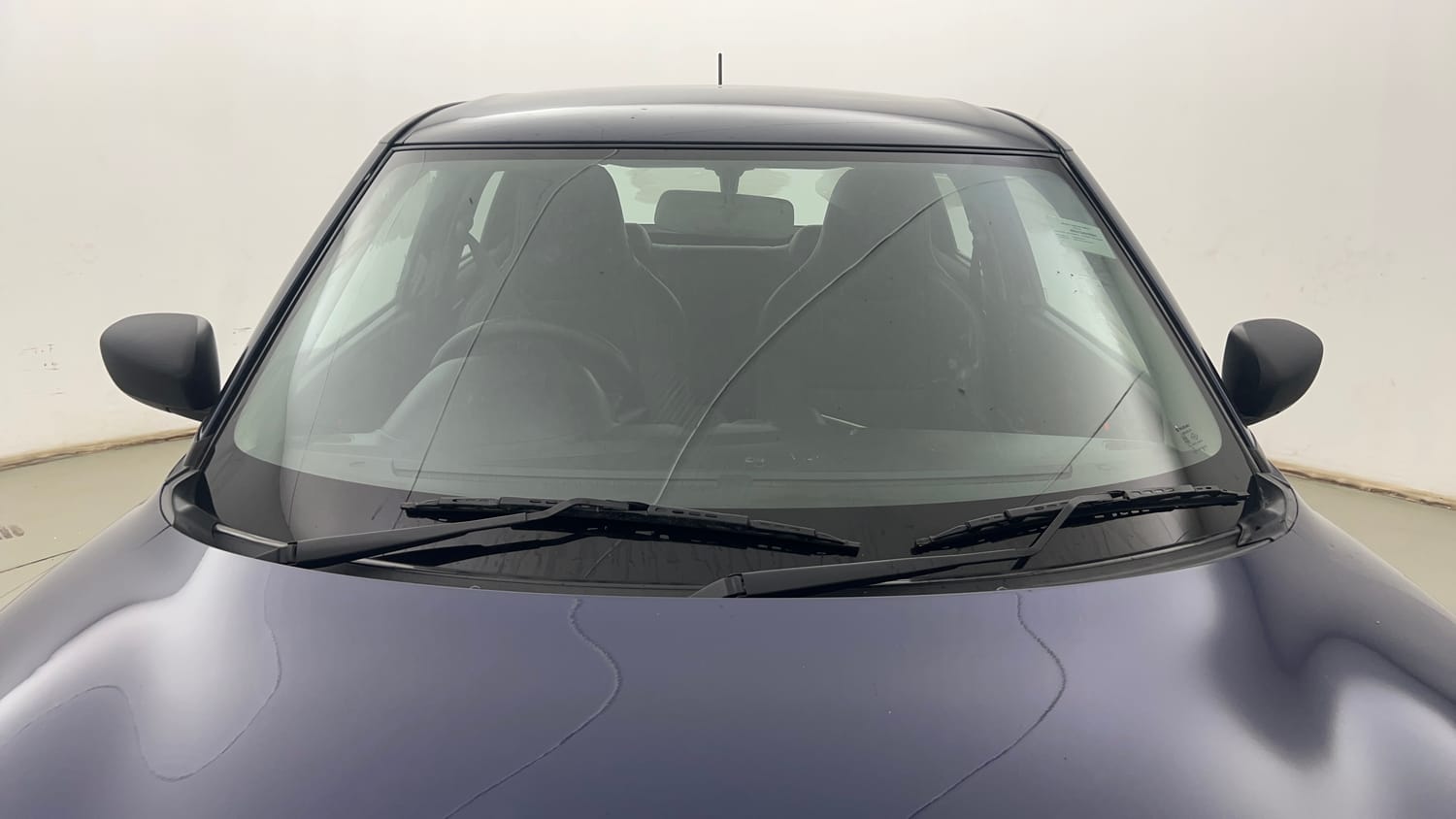 Used 2018 Maruti Suzuki Swift LXi Petrol Manual exterior FRONT WINDSHIELD VIEW