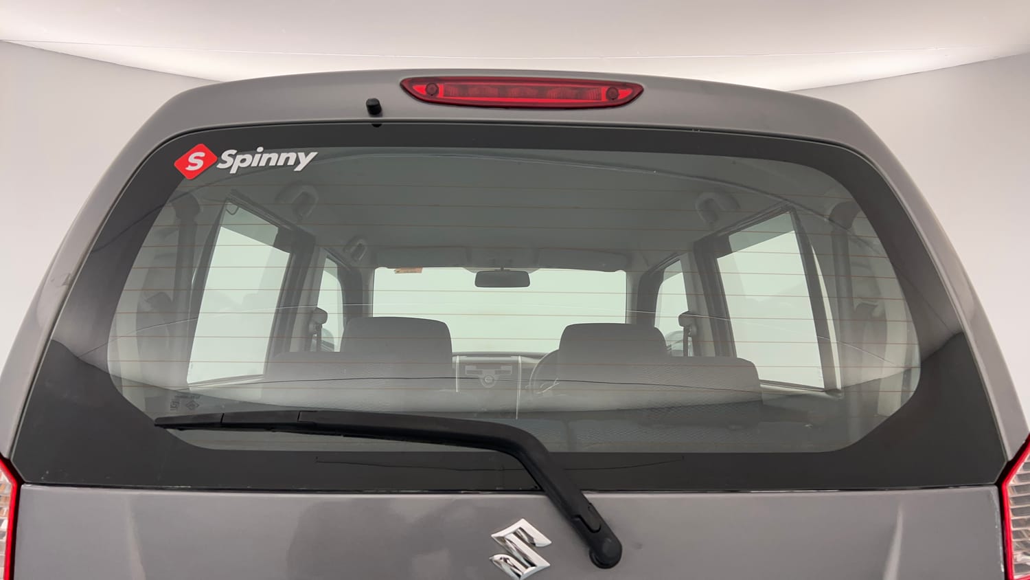 Used 2012 Maruti Suzuki Wagon R 1.0 VXi Petrol Manual exterior BACK WINDSHIELD VIEW
