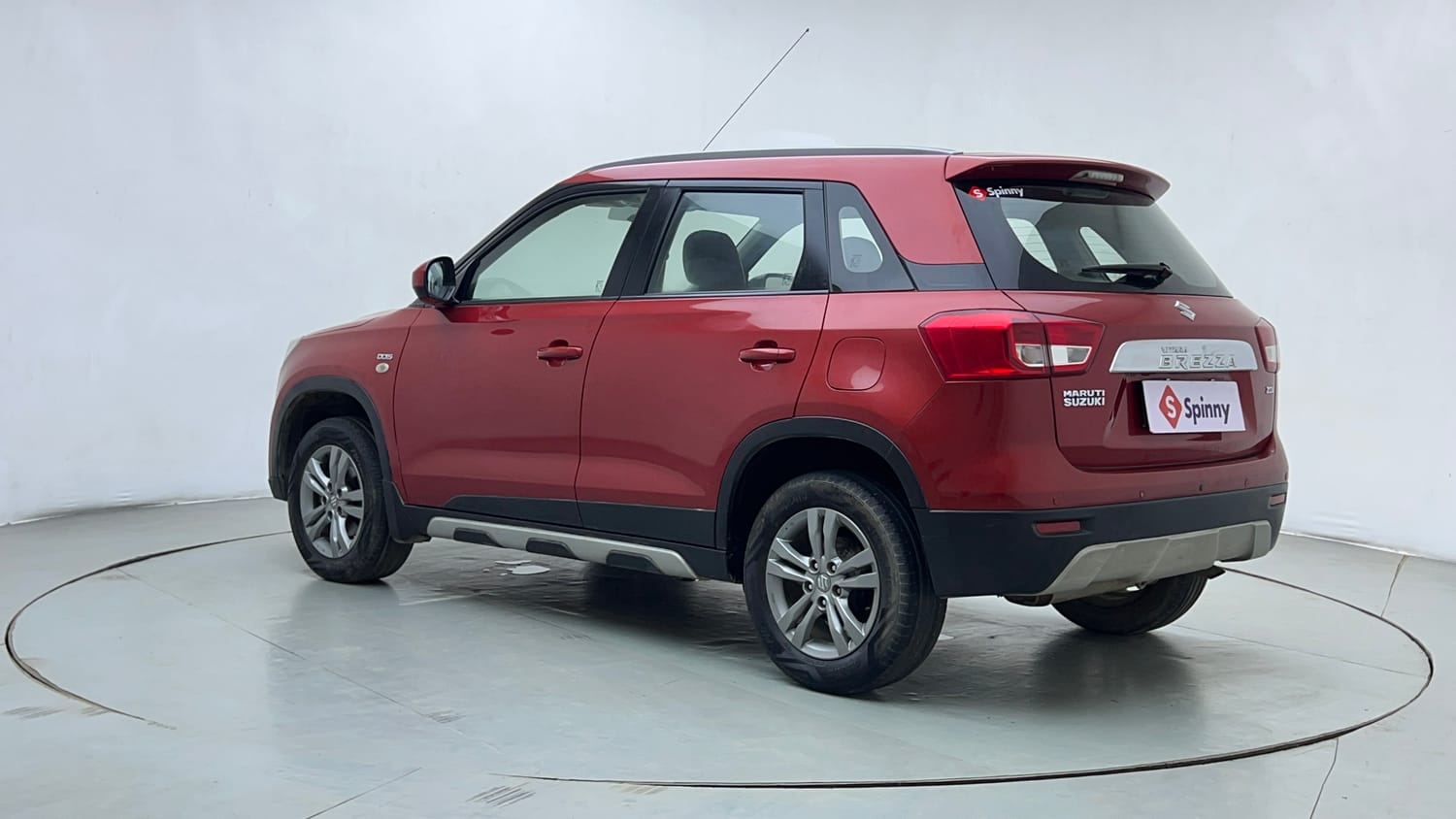 Used 2016 Maruti Suzuki Vitara Brezza [2016-2020] ZDi Diesel Manual exterior LEFT REAR CORNER VIEW