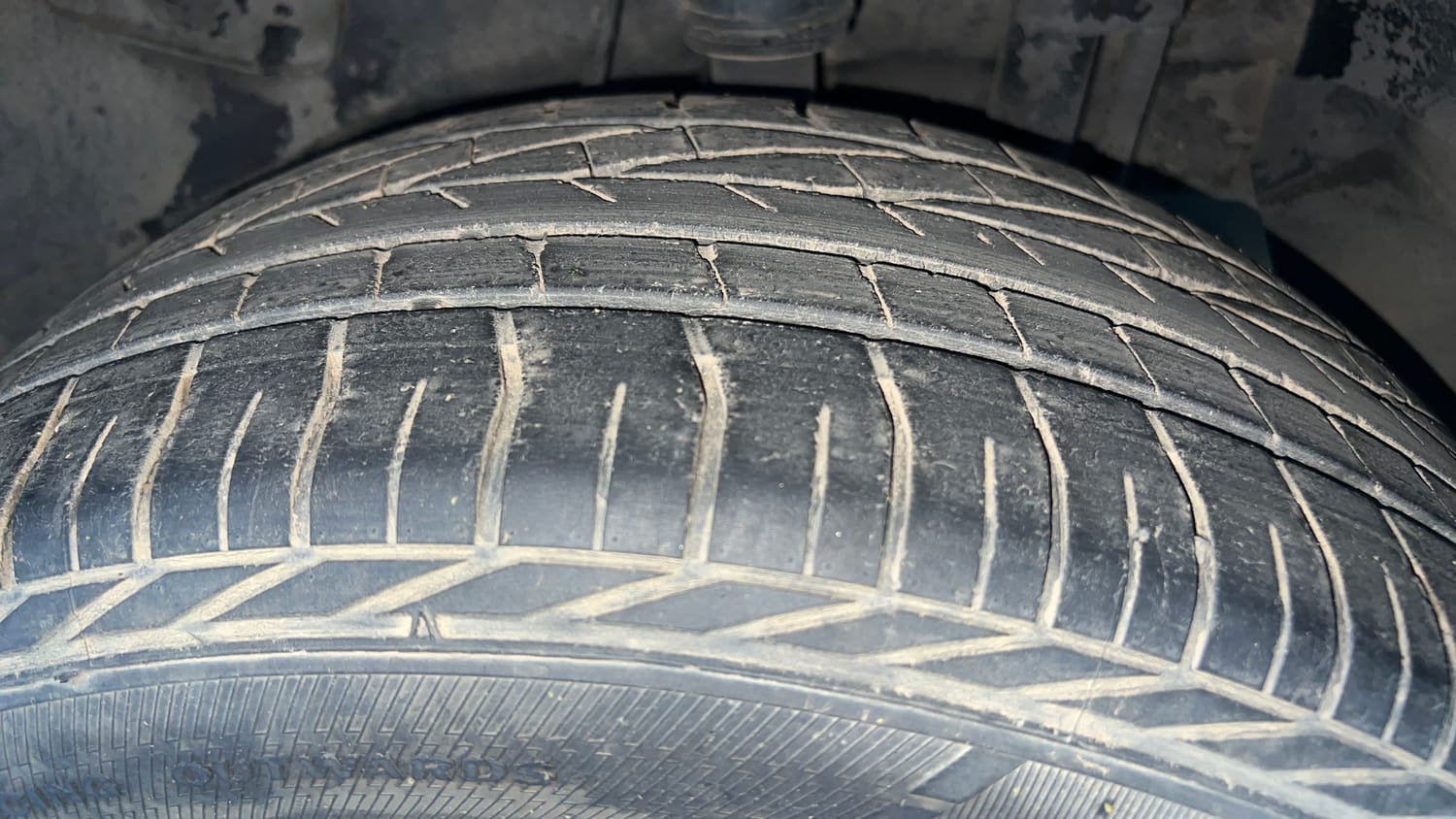 Used 2019 Tata Nexon XZA Plus Petrol Petrol Automatic tyres LEFT REAR TYRE TREAD VIEW