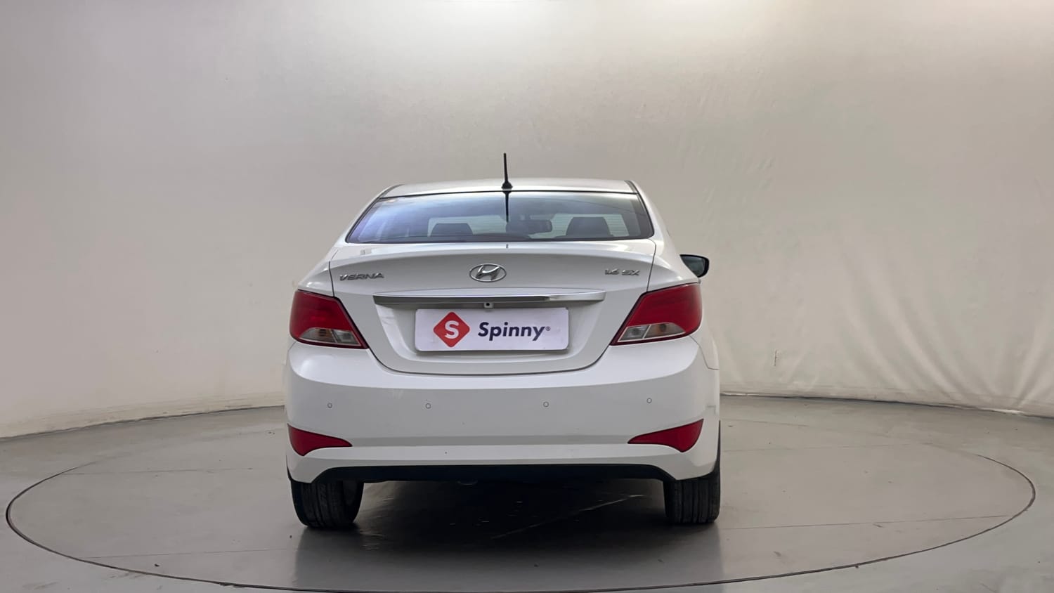 Used 2015 Hyundai Fluidic Verna 4S 1.6 VTVT SX Petrol Manual exterior BACK VIEW