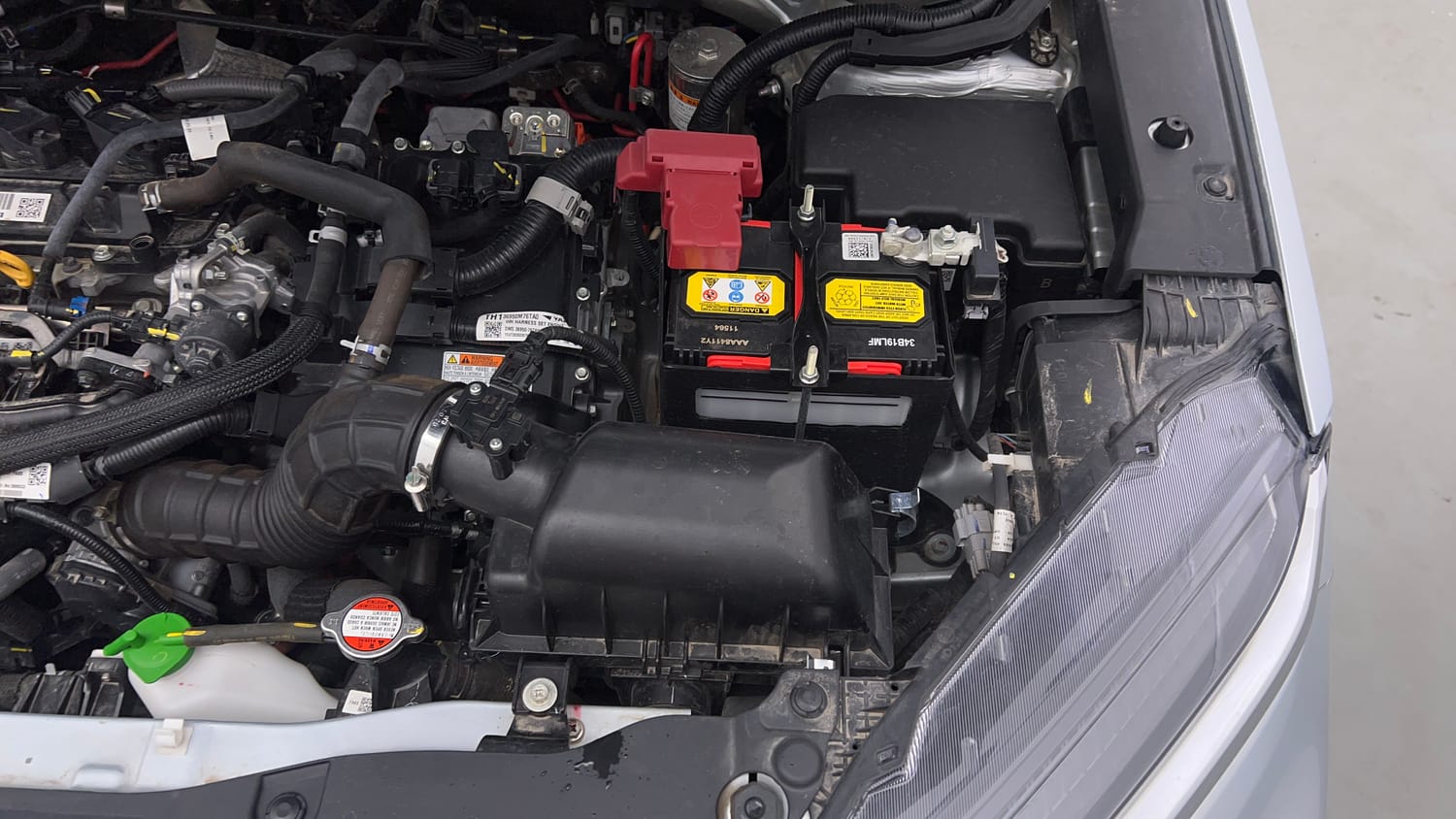 Used 2024 Toyota Urban Cruiser Hyryder G Hybrid Hybrid Automatic engine ENGINE LEFT SIDE VIEW