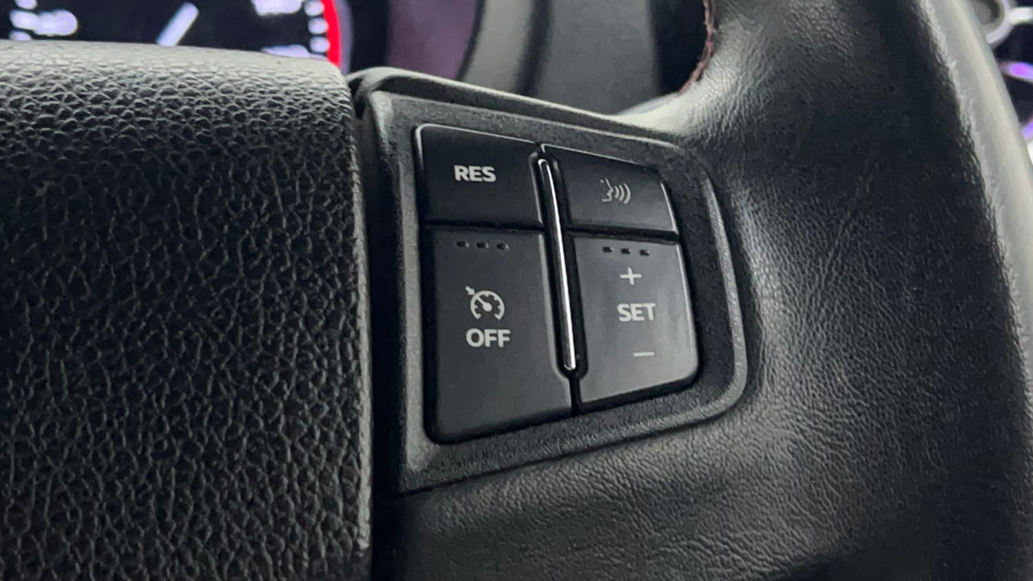 Used 2021 mahindra Thar LX Hard Top Petrol AT 4WD Petrol Automatic top_features Cruise control