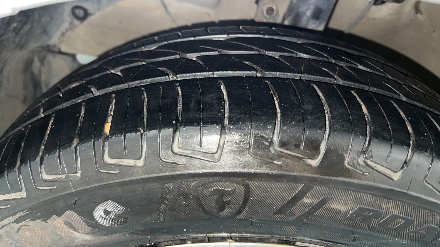 Used 2018 Maruti Suzuki Dzire ZXi Plus Petrol Manual tyres LEFT FRONT TYRE TREAD VIEW