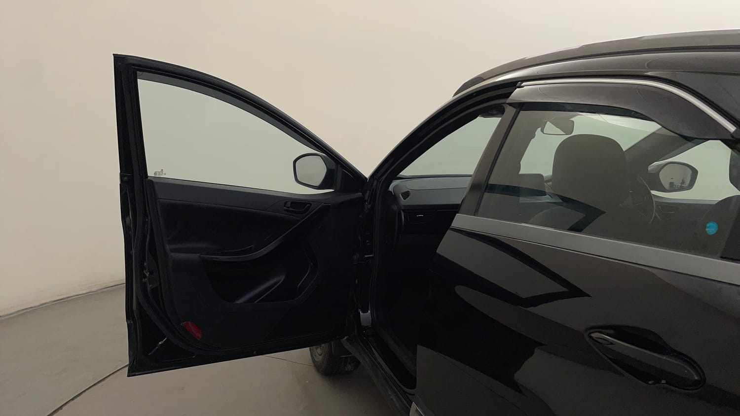 Used 2022 Tata Nexon XZ Plus (O) Dark Edition Petrol Manual interior LEFT FRONT DOOR OPEN VIEW