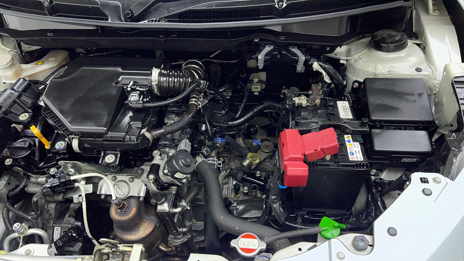 Used 2024 Maruti Suzuki Swift LXi Petrol Manual engine ENGINE LEFT SIDE VIEW